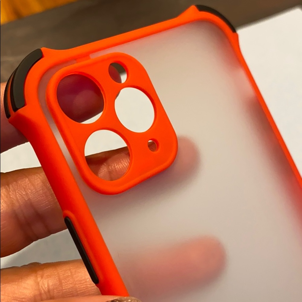 iPhone 11 Pro Case - Picture 5 of 5